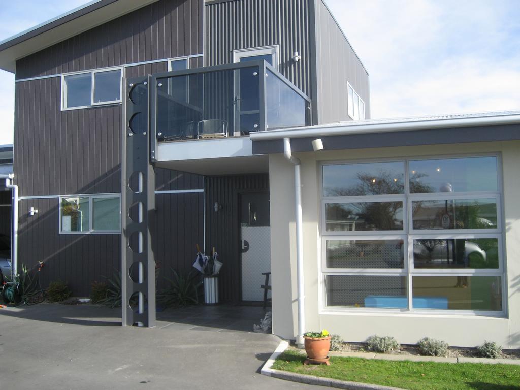 安布尔基维假日公园酒店 基督城 客房 照片